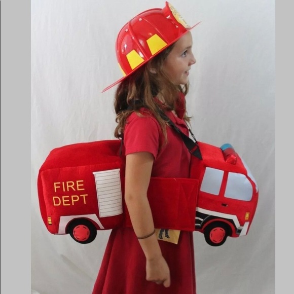 Fire Fighter Engine Truck Fireman 3 D Costume Lights Up Siren Sounds Ride In NEW - Picture 2 of 7